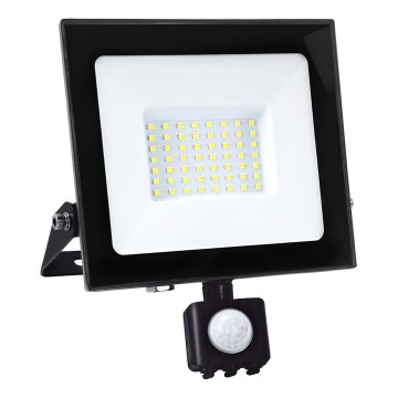 LED Reflektor se senzorem LED/50W/230V 6500K IP44 černá