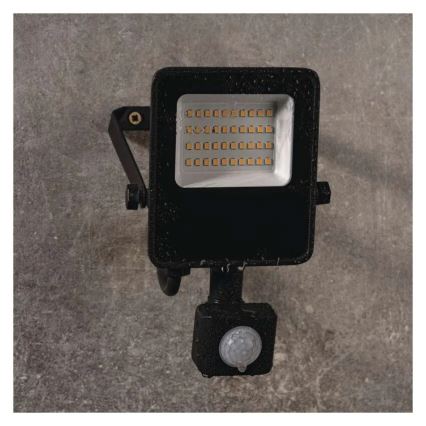LED Reflektor se senzorem VISIO LED/20W/230V 4000K IP65