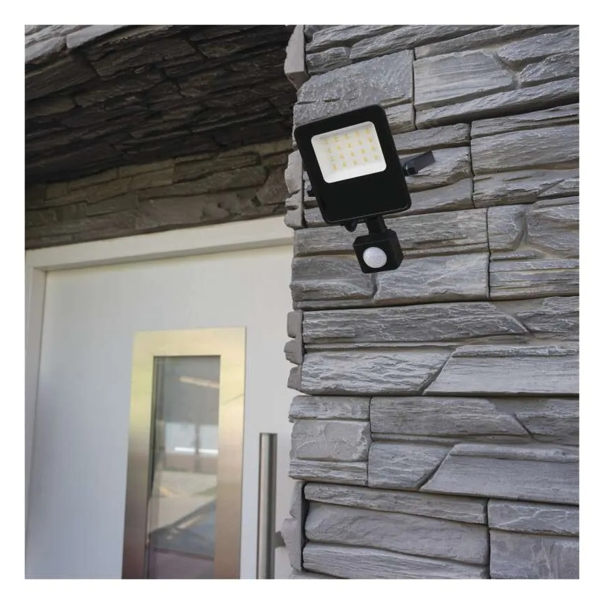 LED Reflektor se senzorem VISIO LED/30W/230V 4000K IP65