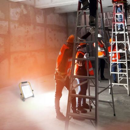 LED Reflektor se stojanem LED/100W/230V 4500K IP65 oranžová