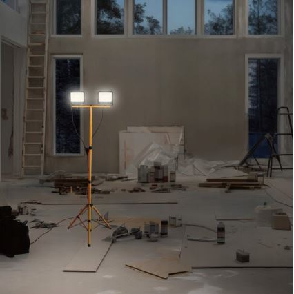 LED Reflektor se stojanem NOCTIS 2xLED/50W/230V 4000K IP65