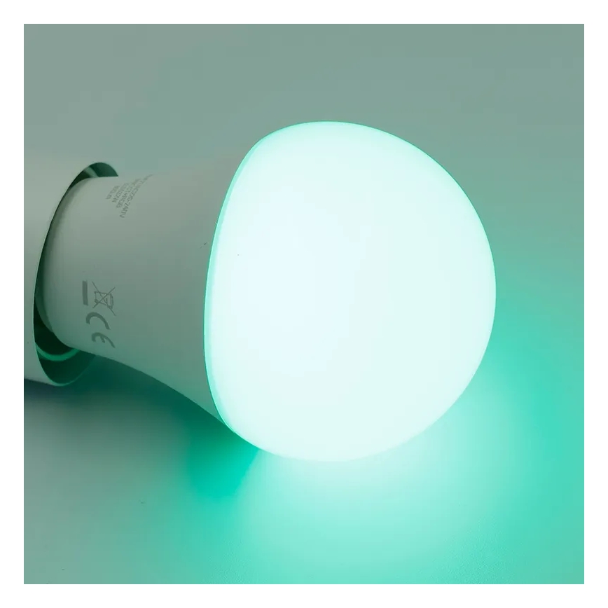LED RGBW Stmívatelná žárovka A60 E27/9W/230V 2700-6500K Wi-Fi Tuya