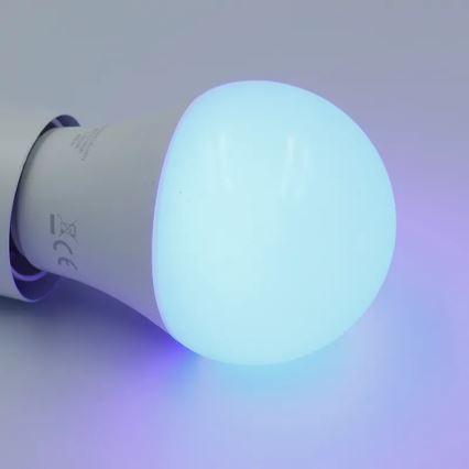 LED RGBW Stmívatelná žárovka A60 E27/9W/230V 2700-6500K Wi-Fi Tuya