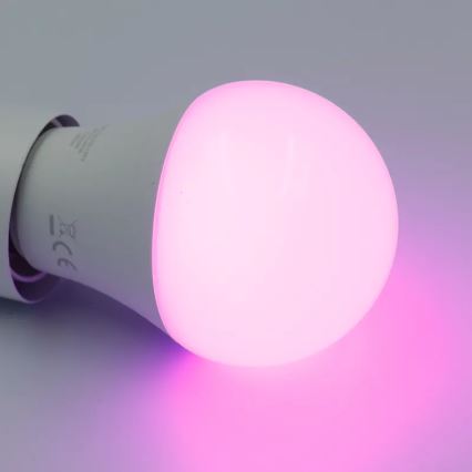 LED RGBW Stmívatelná žárovka A60 E27/9W/230V 2700-6500K Wi-Fi Tuya