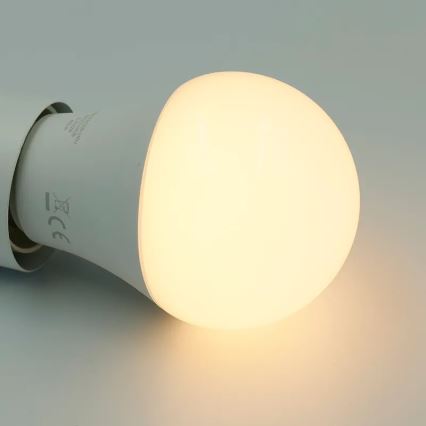 LED RGBW Stmívatelná žárovka A60 E27/9W/230V 2700-6500K Wi-Fi Tuya