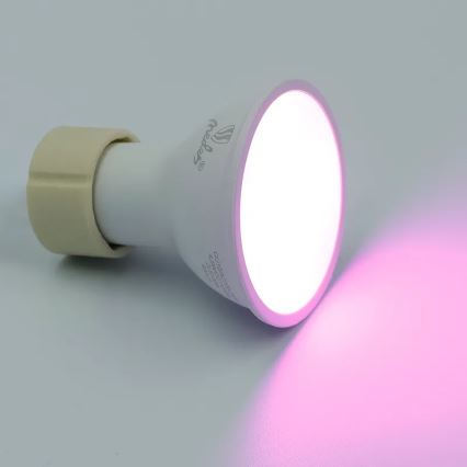 LED RGBW Stmívatelná žárovka GU10/4,5W/230V 2700-6500K Wi-Fi Tuya