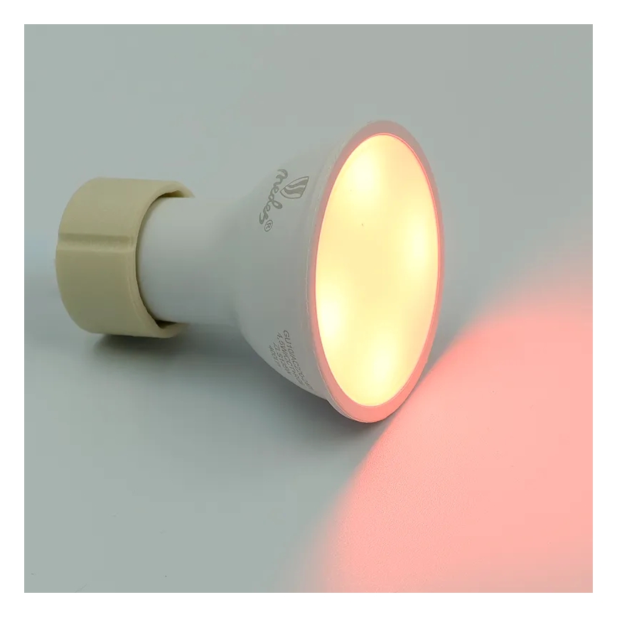 LED RGBW Stmívatelná žárovka GU10/4,5W/230V 2700-6500K Wi-Fi Tuya