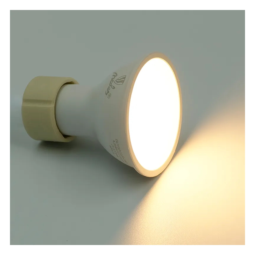 LED RGBW Stmívatelná žárovka GU10/4,5W/230V 2700-6500K Wi-Fi Tuya