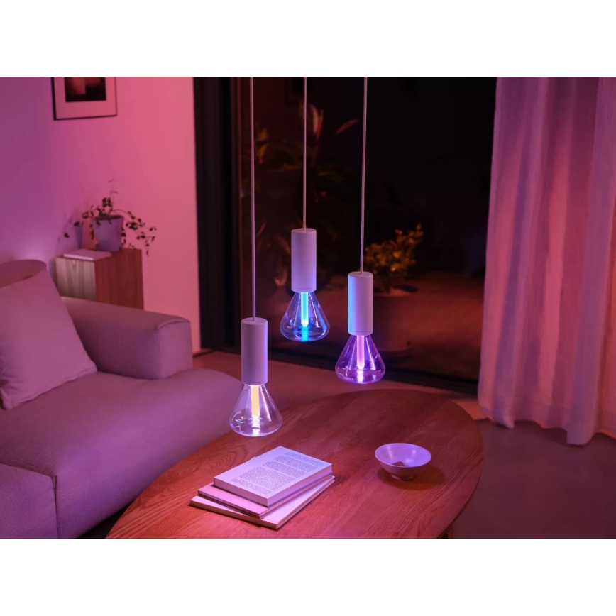 LED RGBW Stmívatelná žárovka Philips Hue White And Color Ambiance E27/6,8W/230V 2000-6500K