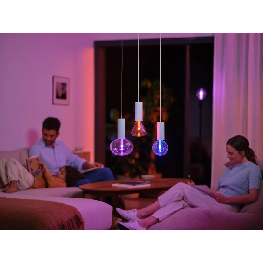 LED RGBW Stmívatelná žárovka Philips Hue White And Color Ambiance E27/6,8W/230V 2000-6500K