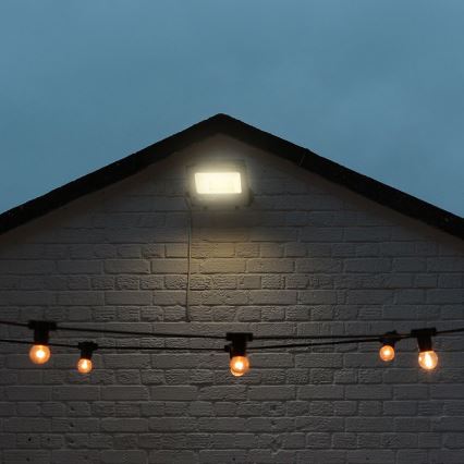 LED RGBW Stmívatelný reflektor LED/50W/230V IP65 šedá + dálkové ovládání