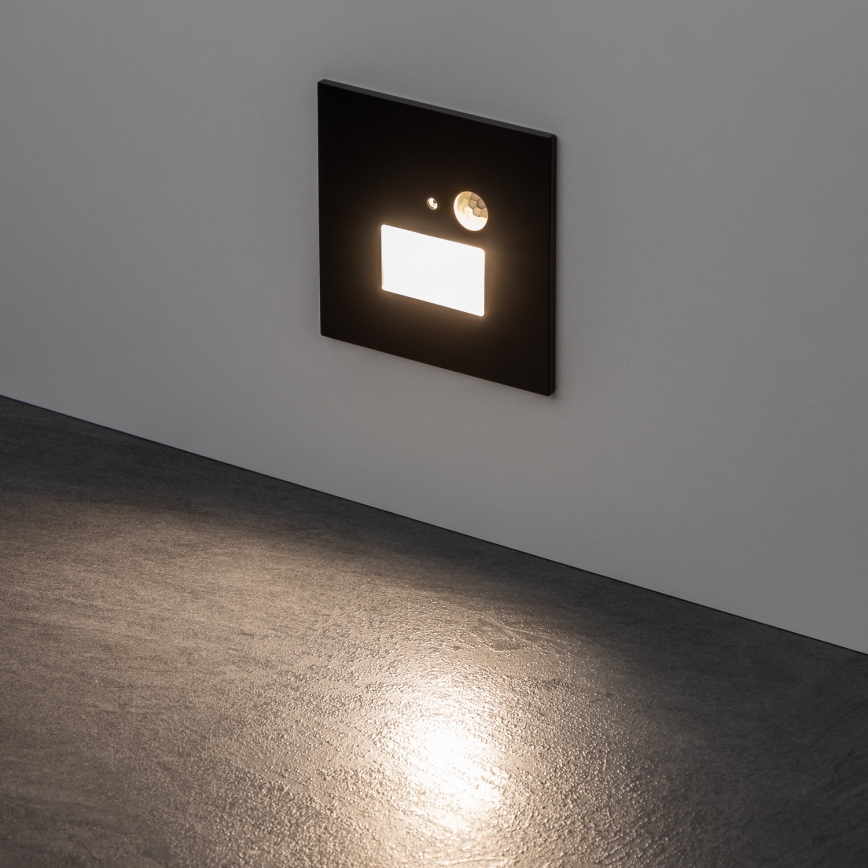 LED Schodišťové svítidlo se senzorem pohybu a soumraku LED/1,5W/230V 3000/4000/6000K černá