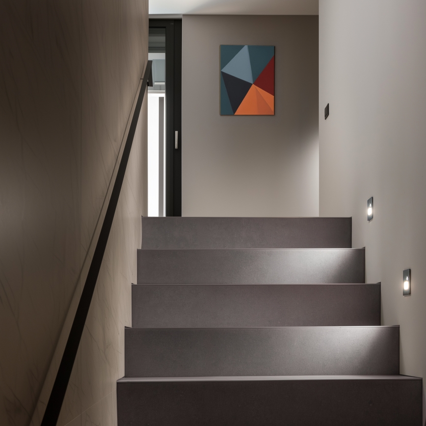 LED Schodišťové svítidlo se senzorem pohybu a soumraku LED/1,5W/230V 3000/4000/6500K antracit