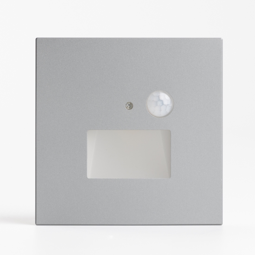 LED Schodišťové svítidlo se senzorem pohybu a soumraku LED/1,5W/230V 3000/4000/6500K stříbrná