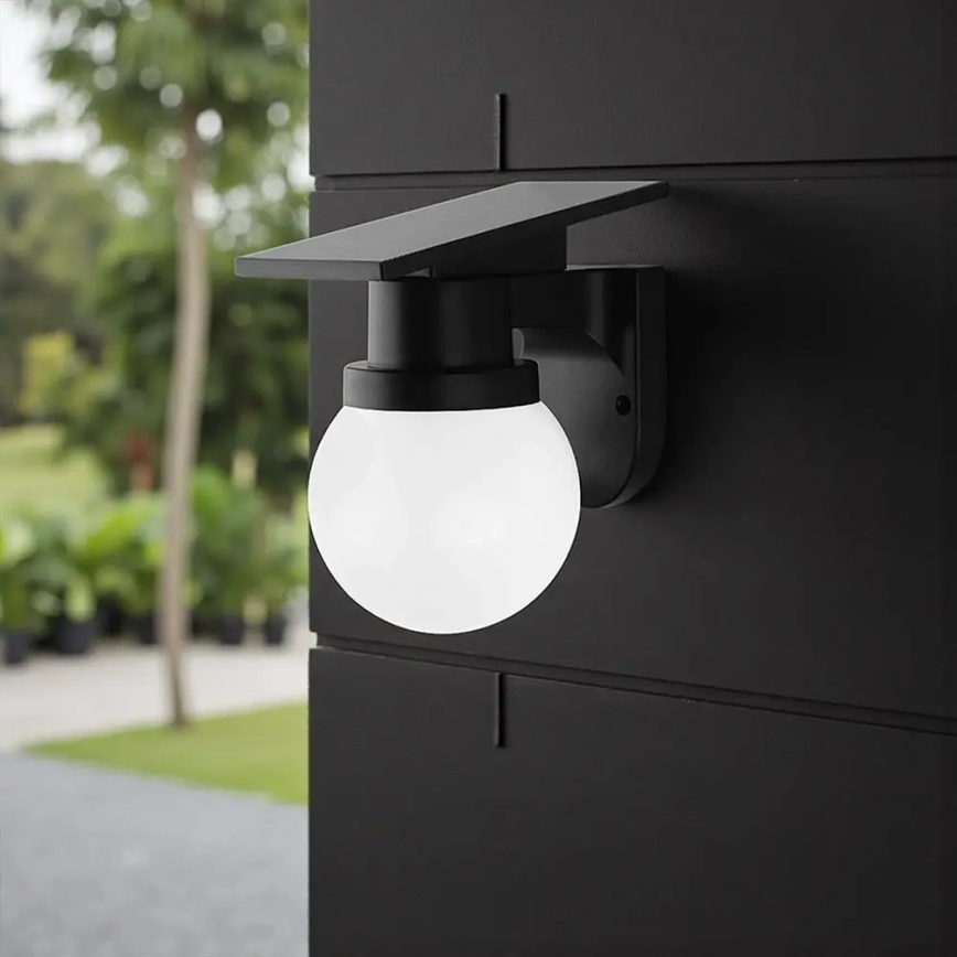 LED Solární nástěnná lampa LED/3,7V 3000/4000/6400K IP54 1800 mAh černá + dálkové ovládání