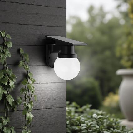LED Solární nástěnná lampa LED/3,7V 3000/4000/6400K IP54 1800 mAh černá + dálkové ovládání