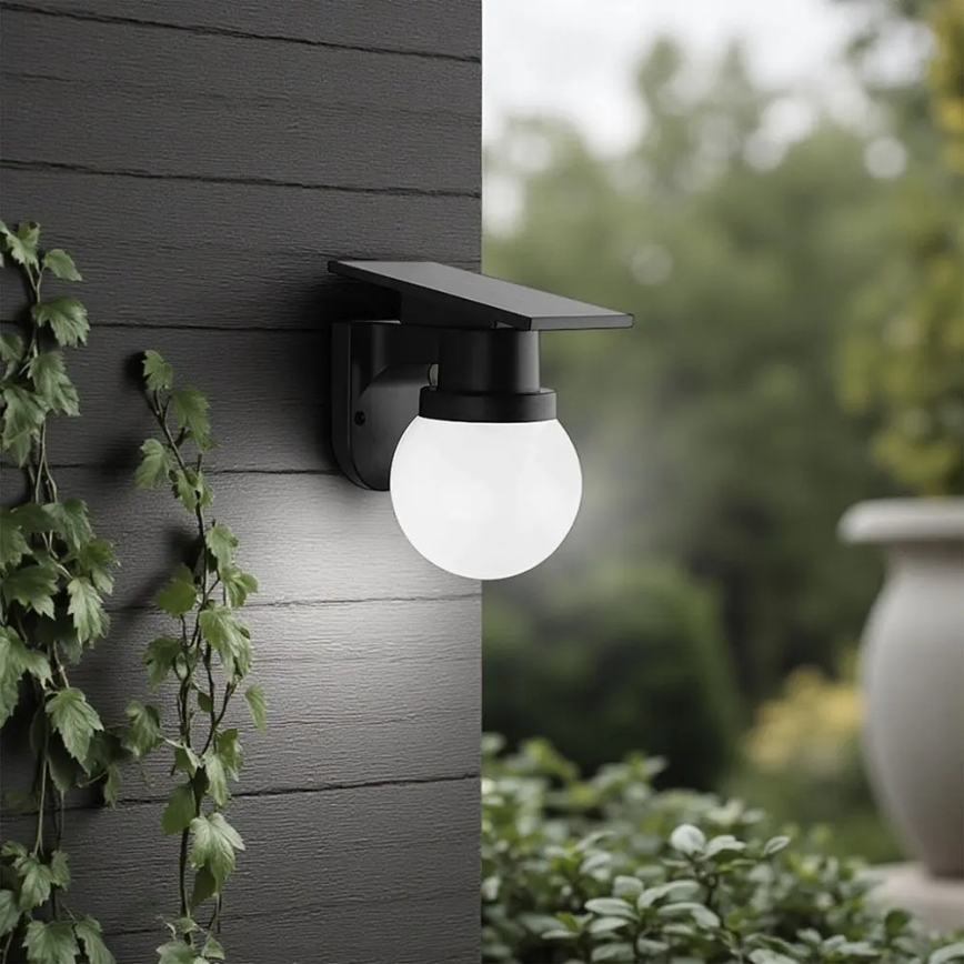LED Solární nástěnná lampa LED/3,7V 3000/4000/6400K IP54 1800 mAh černá + dálkové ovládání