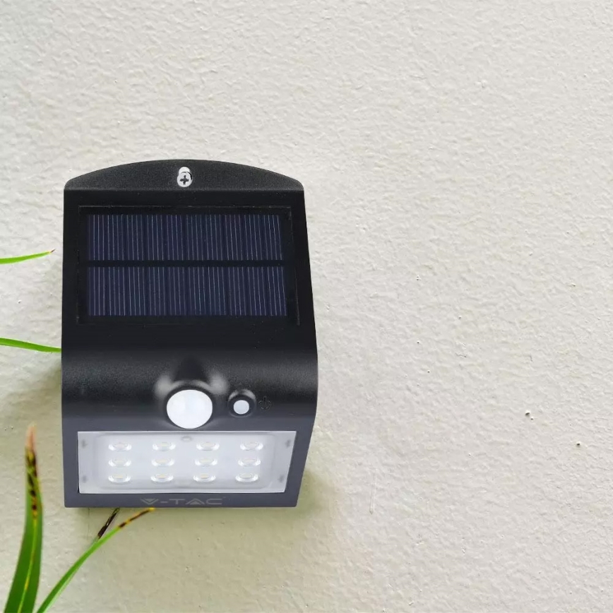 LED Solární nástěnné svítidlo se senzorem LED/1.5W/3,7V IP65 1200 mAh