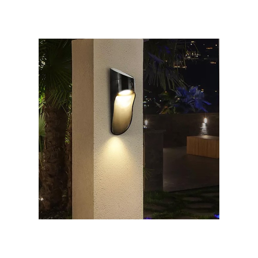 LED Solární nástěnné svítidlo se senzorem PALESA LED/1W/3,7V IP65 černá