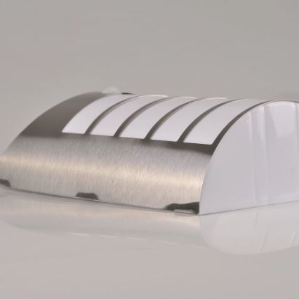 LED Solární nástěnné svítidlo se senzorem SAFFO LED/3,7V 2000 mAh IP44