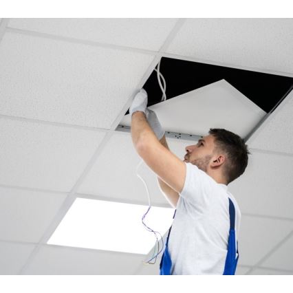 LED Stmívatelný podhledový panel CAPRI LED/25/36/40W/230V 3000/4000/5700K UGR19 IP44 60x60 cm