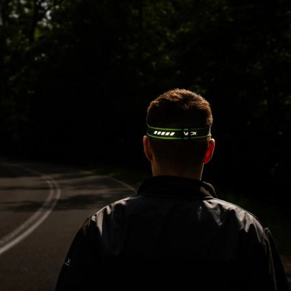 LED Stmívatelná nabíjecí čelovka LED/10W/5V/3xAAA IP66 800 lm 1000 mAh