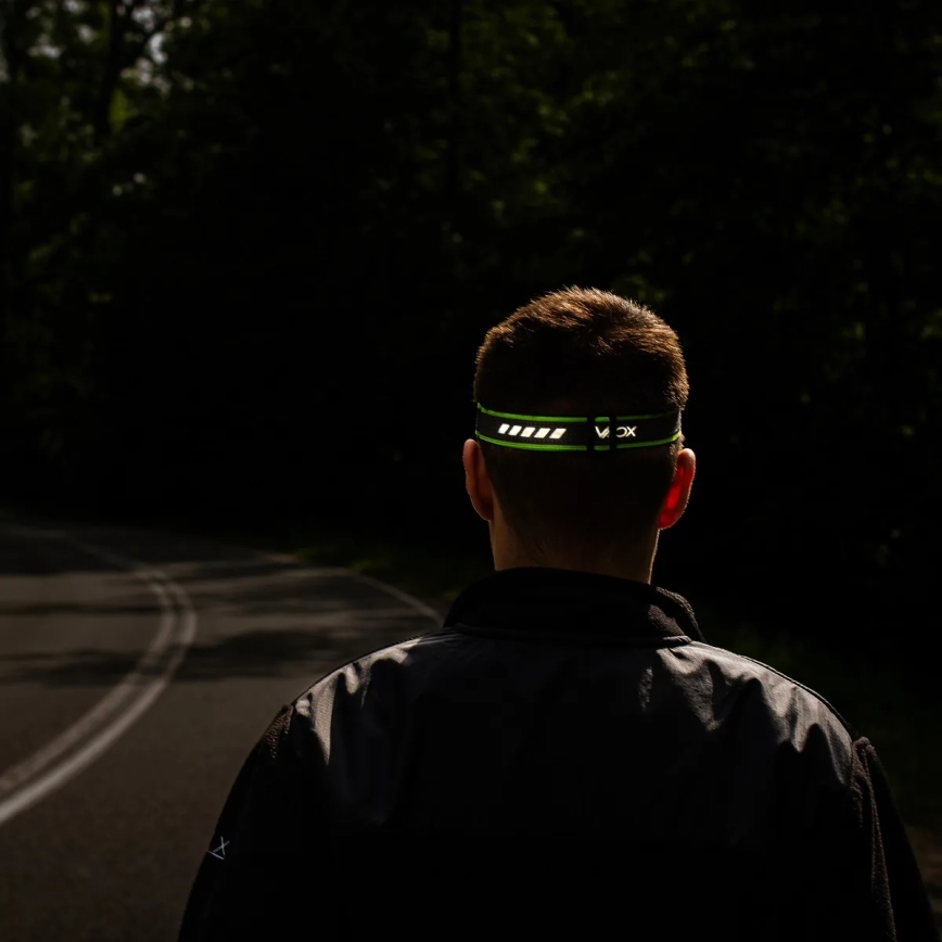 LED Stmívatelná nabíjecí čelovka LED/10W/5V/3xAAA IP66 800 lm 1000 mAh