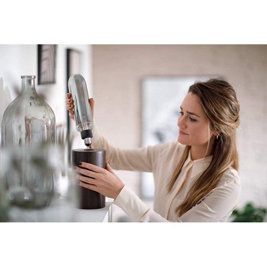 LED Stmívatelná žárovka SMOKY VINTAGE Philips T65 E27/6,5W/230V 4000K