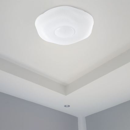 LED Stmívatelné stropní svítidlo LED/60W/230V 3000-6500K 50 cm bílá + dálkové ovládání