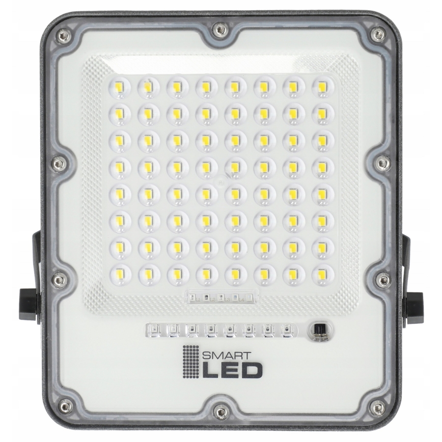 LED Stmívatelný solární reflektor LED/50W/3,2V 5000K 6000 mAh IP65 černá + dálkové ovládání