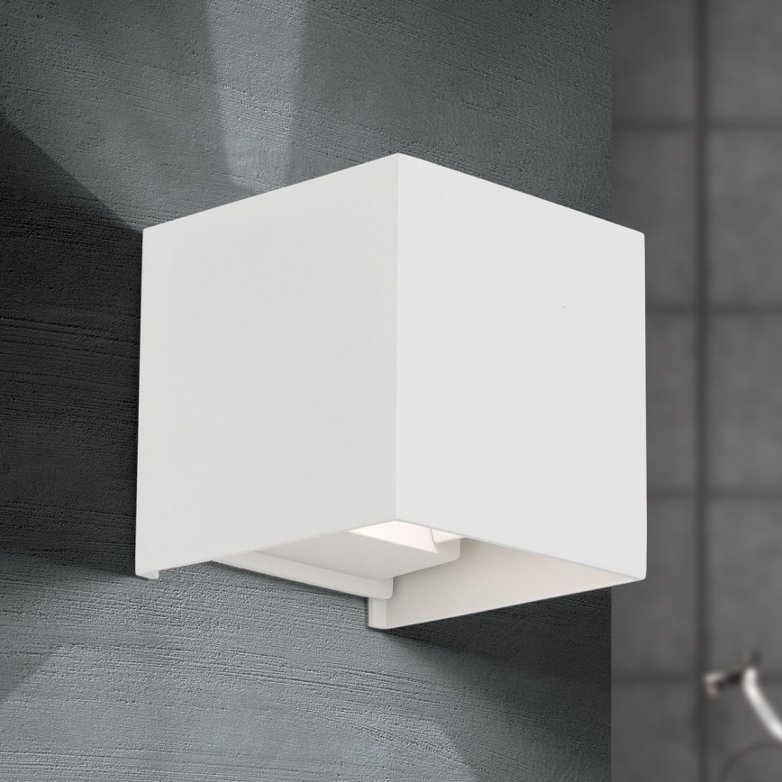 LED Venkovní nástěnné svítidlo CUBE 2xLED/3W/230V IP54 bílá