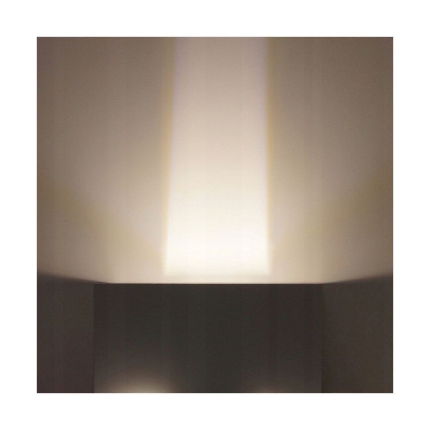 LED Venkovní nástěnné svítidlo LED/12W/230V IP54 bílá