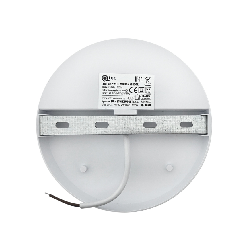 LED Venkovní nástěnné svítidlo se senzorem pohybu LED/18W/230V IP44 bílá