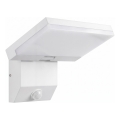 LED Venkovní nástěnné svítidlo se senzorem pohybu LED/18W/230V IP44 bílá