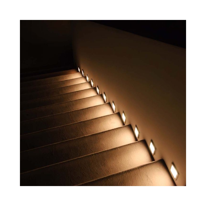 LED Venkovní schodišťové svítidlo LED/3W/230V 3000K IP65 bílá