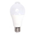 LED Žárovka se senzorem pohybu a soumraku A60 E27/6W/230V 3000K - Aigostar
