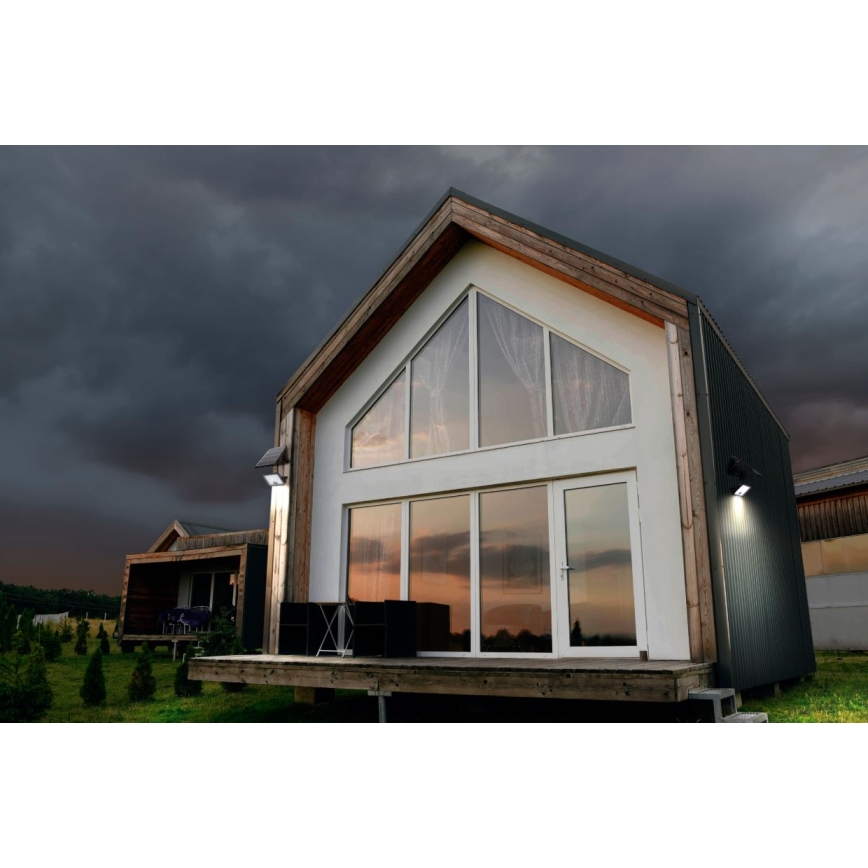 Ledvance - LED Stmívatelný solární reflektor se senzorem FLOOD SPLIT LED/30W/6,4V 5000 mAh IP65 + dálkové ovládání