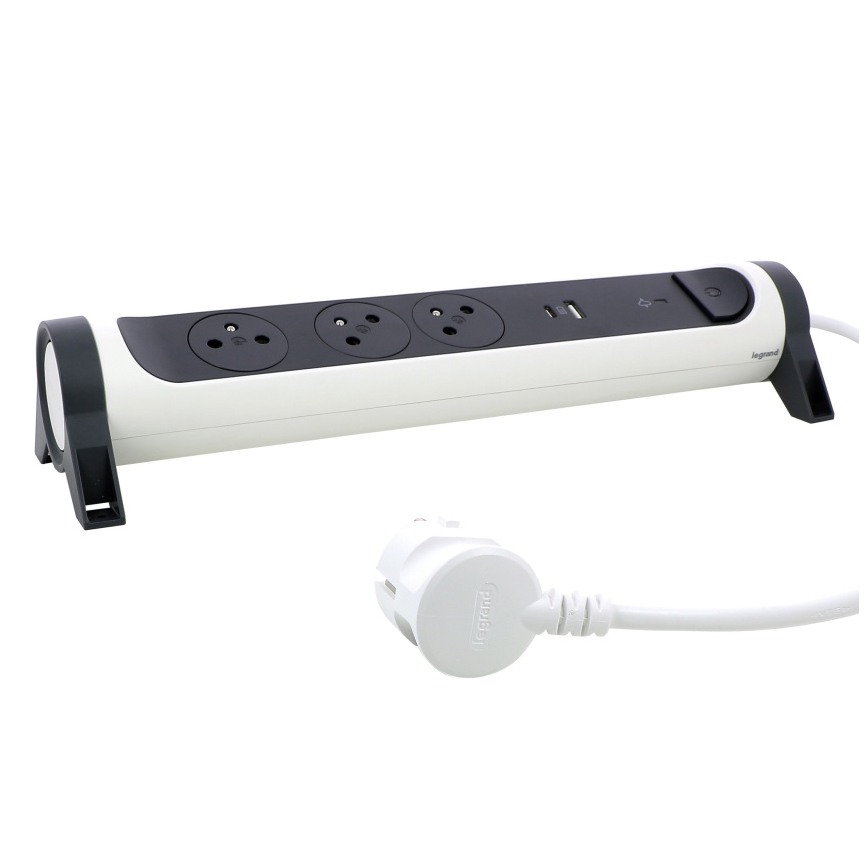 Legrand 049416 - Prodlužovací kabel s vypínačem 3Z Typ E + USB-A + USB-C 1,5m