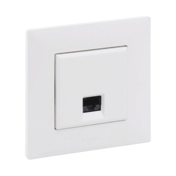 Legrand - Ethernetová zásuvka RJ45 s rámečkem NILOE STEP bílá