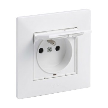 Legrand - Venkovní zásuvka domovní s rámečkem NILOE STEP 250V IP44 bílá