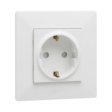 Legrand - Zásuvka domovní SCHUKO s rámečkem NILOE STEP 250V bílá