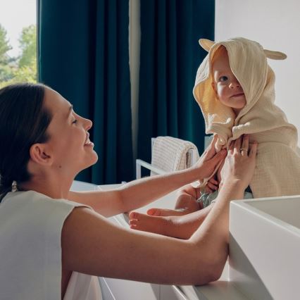 Lionelo - Dětská osuška s kapucí MUSLIN HOODED TOWEL Beige Sand
