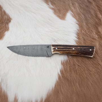 Lovecký damaškový nůž 11 cm jelení paroh