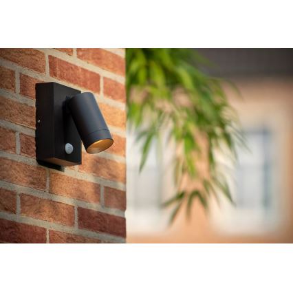 Lucide 09831/01/30 - Venkovní svítidlo se senzorem TAYLOR 1xGU10/50W/230V IP54