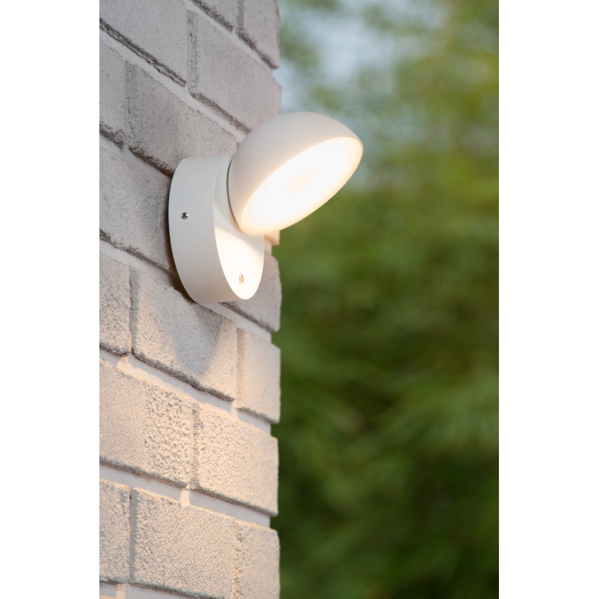 Lucide 22865/12/31 - LED Venkovní nástěnné svítidlo se soumrakovým senzorem FINN LED/12W/230V IP54 bílá