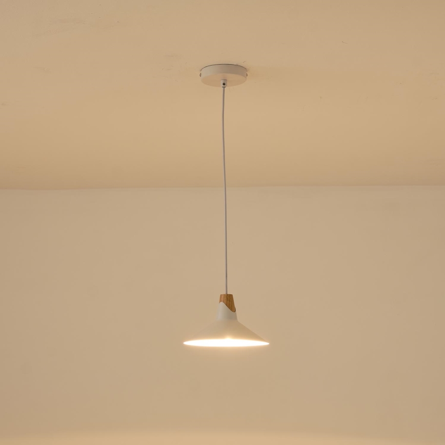 Lustr na lanku CHROMA 1xE27/15W/230V bílá