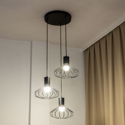 Lustr na lanku SOLANO 3xE27/15W/230V černá/lesklý chrom