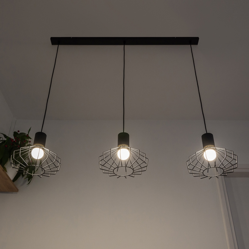 Lustr na lanku SOLANO 3xE27/15W/230V černá/zlatá