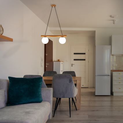 Lustr na lanku WOODSTOCK 2xE27/15W/230V dřevo/černá