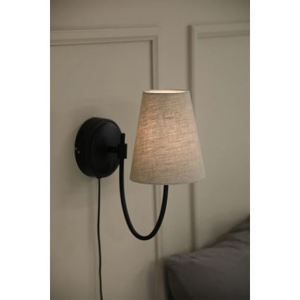 Markslöjd 108907 - Nástěnná lampa AMAR 1xE14/40W/230V len/černá